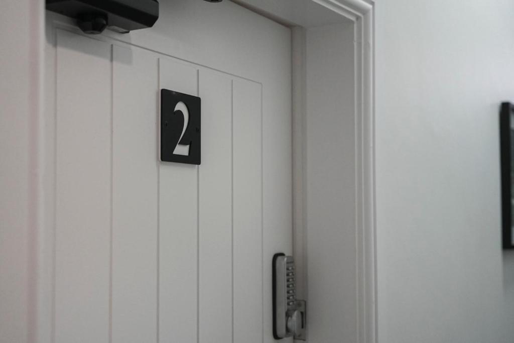 The Boot Rooms Anfield Liverpool Bagian luar foto