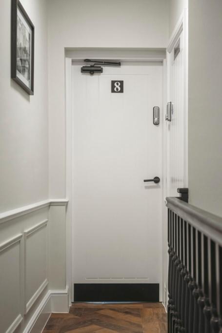 The Boot Rooms Anfield Liverpool Bagian luar foto